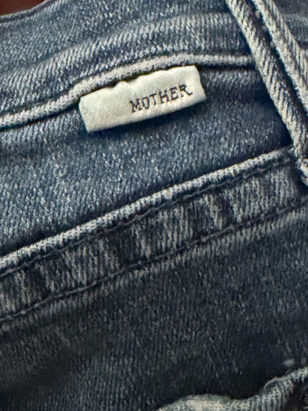 MOTHER The Pony Boy Ankle Fray Jeans Size 26 Medium Wash Raw Hem Straight Leg - Picture 8 of 9